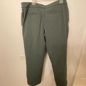 Lululemon straight leg luxetreme pant NWT women’s XL